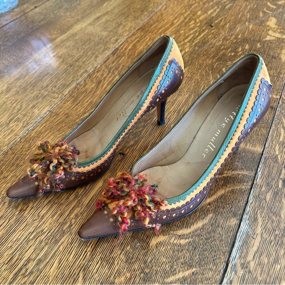 Vintage Leather and Yarn Bettye Muller Designer Heels - Picture 7 of 8